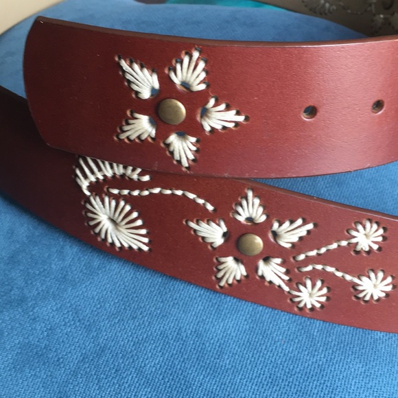 Belt - Picture 3 of 6